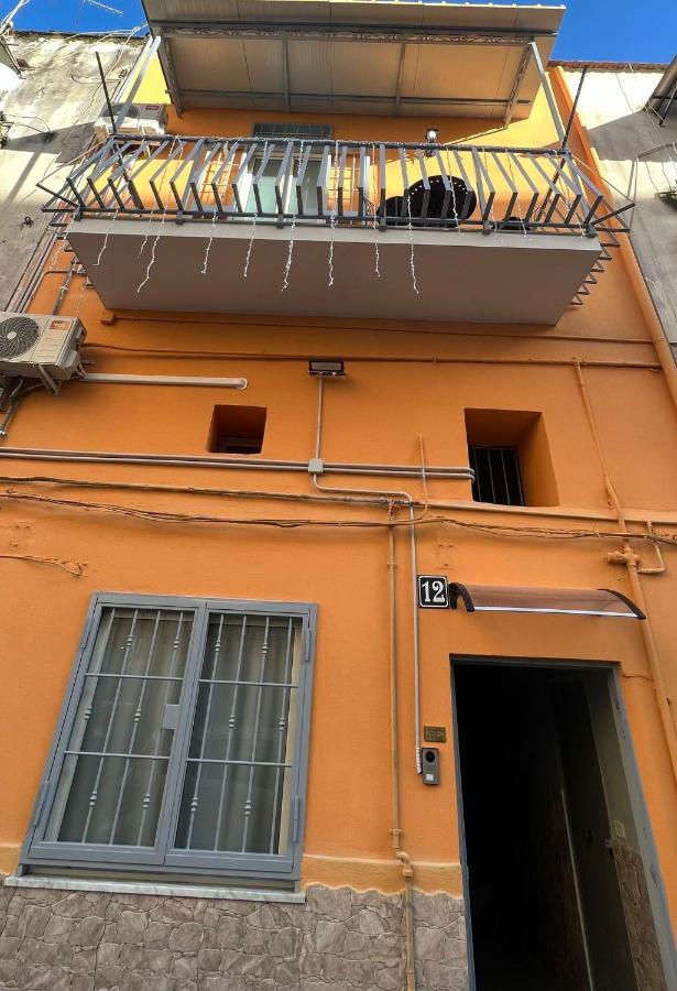 La Casa Di Lello Napoli Centro Acomodação com café da manhã Exterior foto